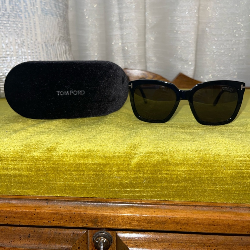 Tom Ford Classic Black Sunglasses